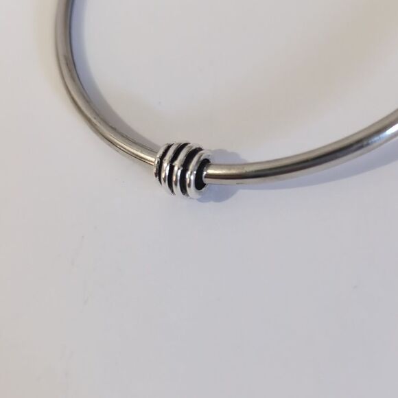 Silver Striped Spacer Charm for Pandora Style Bracelet - Picture 2 of 2